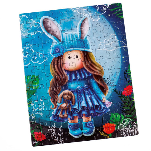 Puzzle De.tail «Pretty doll in the moonlight»