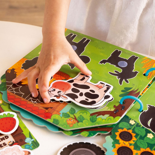 Busy book with velcro "The animals on the farm"
