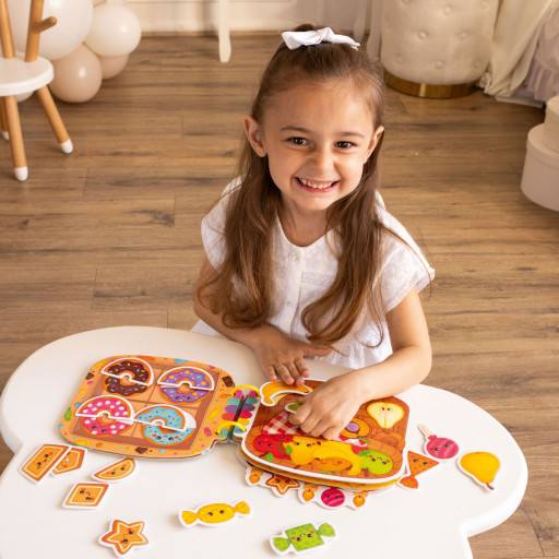 Busy book with velcro "The Delicacies"