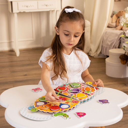 Busy book with velcro "The Smileys"