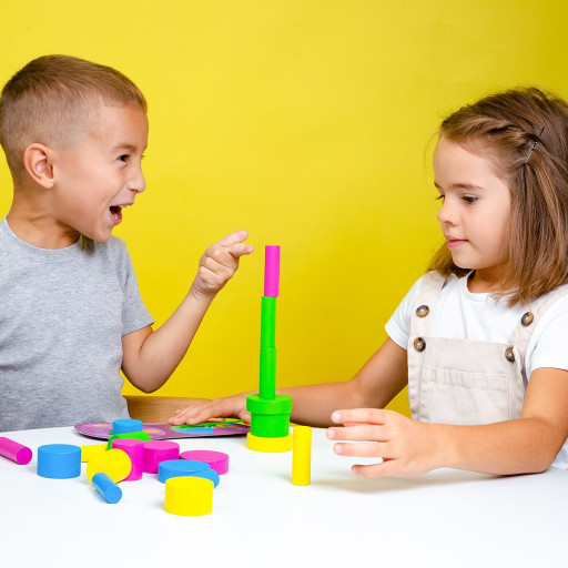 Wooden toys fo fun "Wiggle waggle"