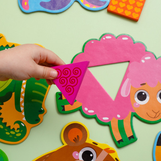 Sorting game with wooden figures "Animals"